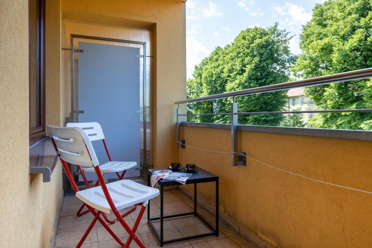 Apartamenty Wisniowy Sad By Noclegi Renters コウォブジェク エクステリア 写真