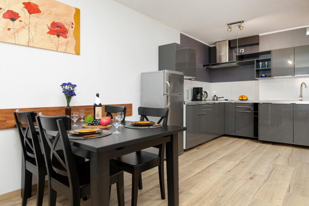 Apartamenty Wisniowy Sad By Noclegi Renters コウォブジェク エクステリア 写真